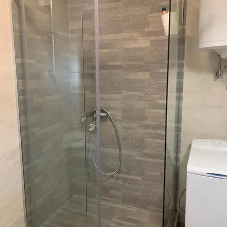 Vanja's Place דירה *